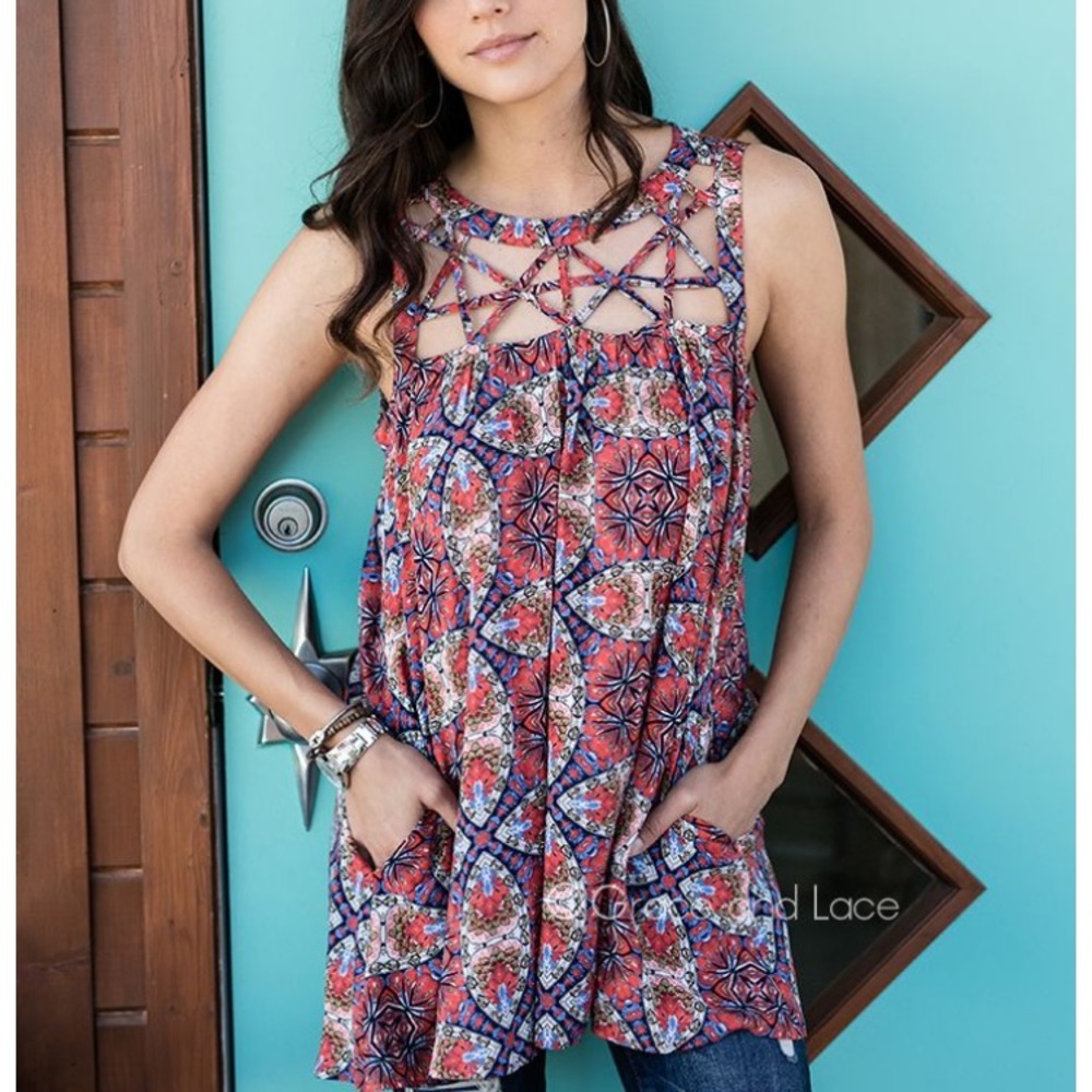 Grace and lace cutout tunic
